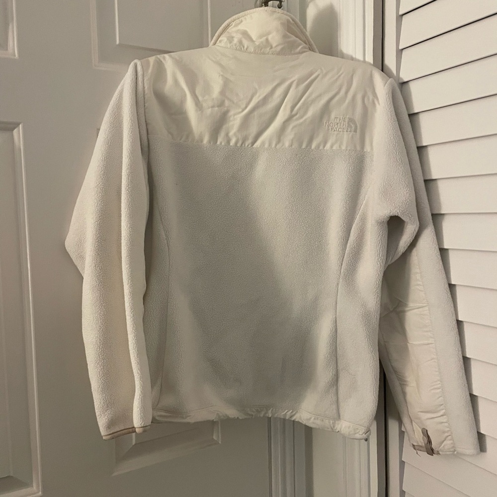 The NorthFace white jacket - Picture 3 of 4